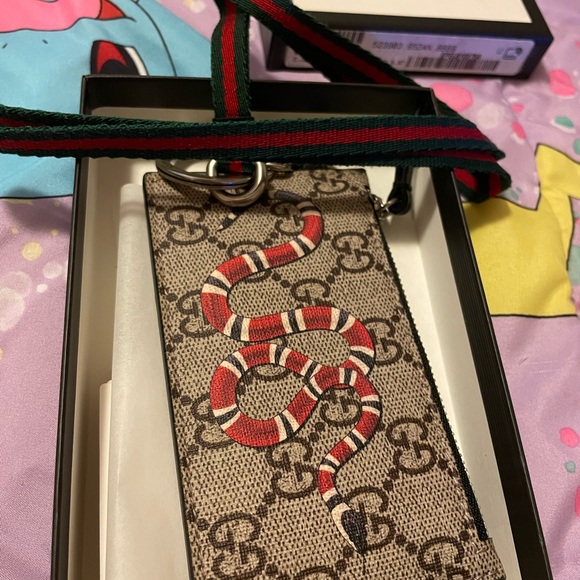 Gucci KINGSNAKE Supreme card case - Picture 3 of 4